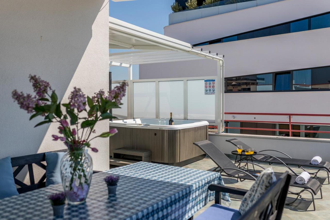 Seaside Penthouse With Hot Tub Sky Living Διαμέρισμα Σπλιτ Εξωτερικό φωτογραφία