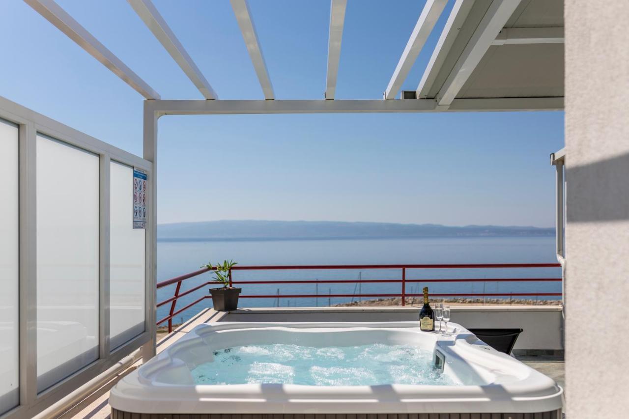 Seaside Penthouse With Hot Tub Sky Living Διαμέρισμα Σπλιτ Εξωτερικό φωτογραφία