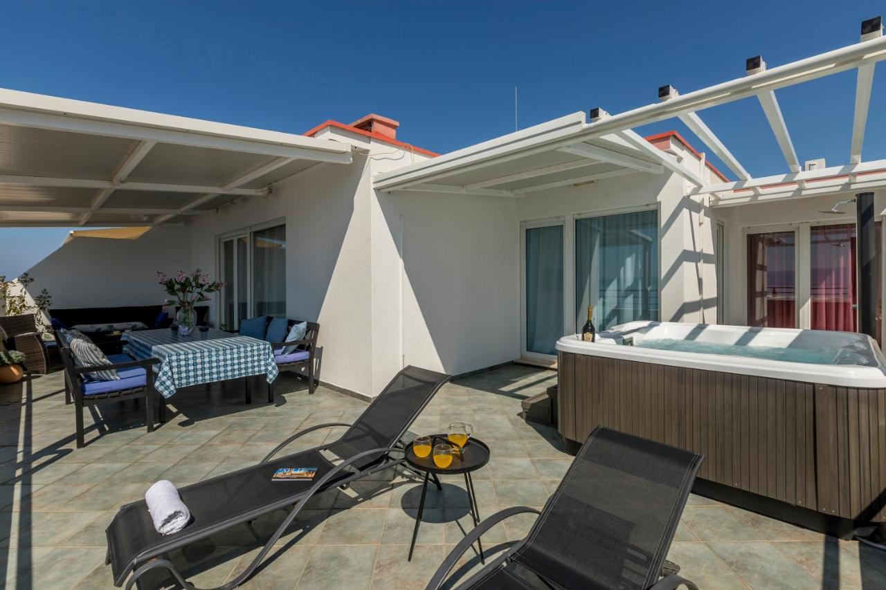 Seaside Penthouse With Hot Tub Sky Living Διαμέρισμα Σπλιτ Εξωτερικό φωτογραφία