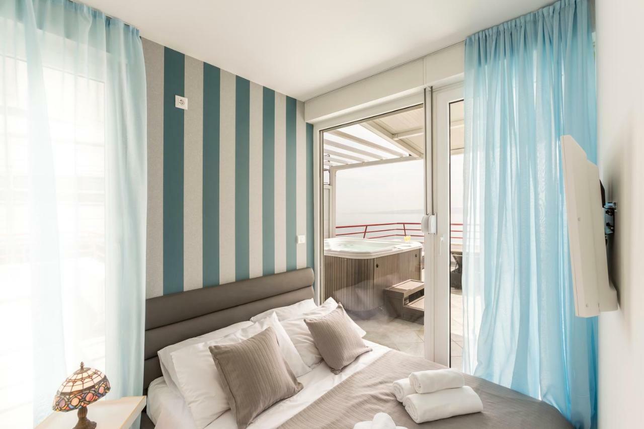 Seaside Penthouse With Hot Tub Sky Living Διαμέρισμα Σπλιτ Εξωτερικό φωτογραφία