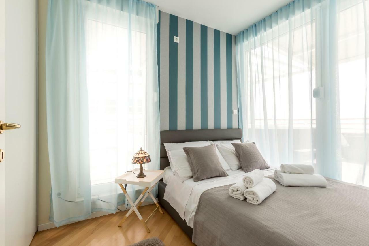 Seaside Penthouse With Hot Tub Sky Living Διαμέρισμα Σπλιτ Εξωτερικό φωτογραφία
