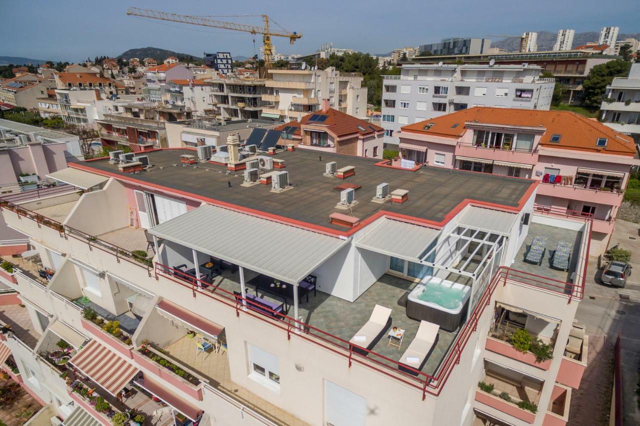 Seaside Penthouse With Hot Tub Sky Living Διαμέρισμα Σπλιτ Εξωτερικό φωτογραφία